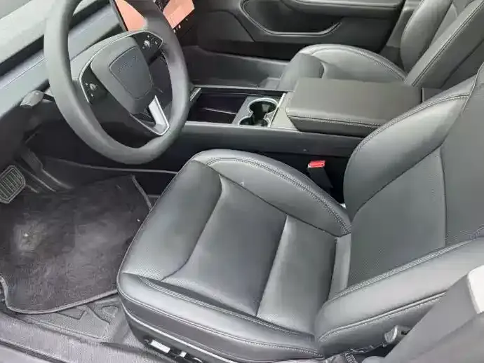 Tesla Model 3 — фото 6