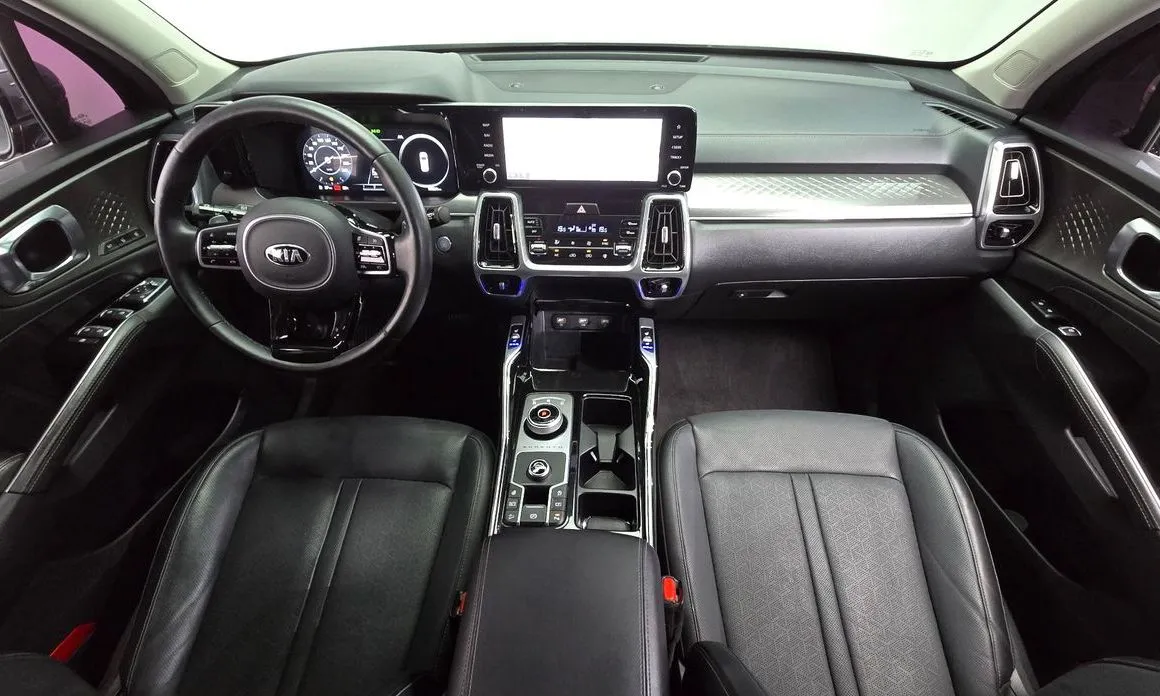 Kia Sorento — фото 5