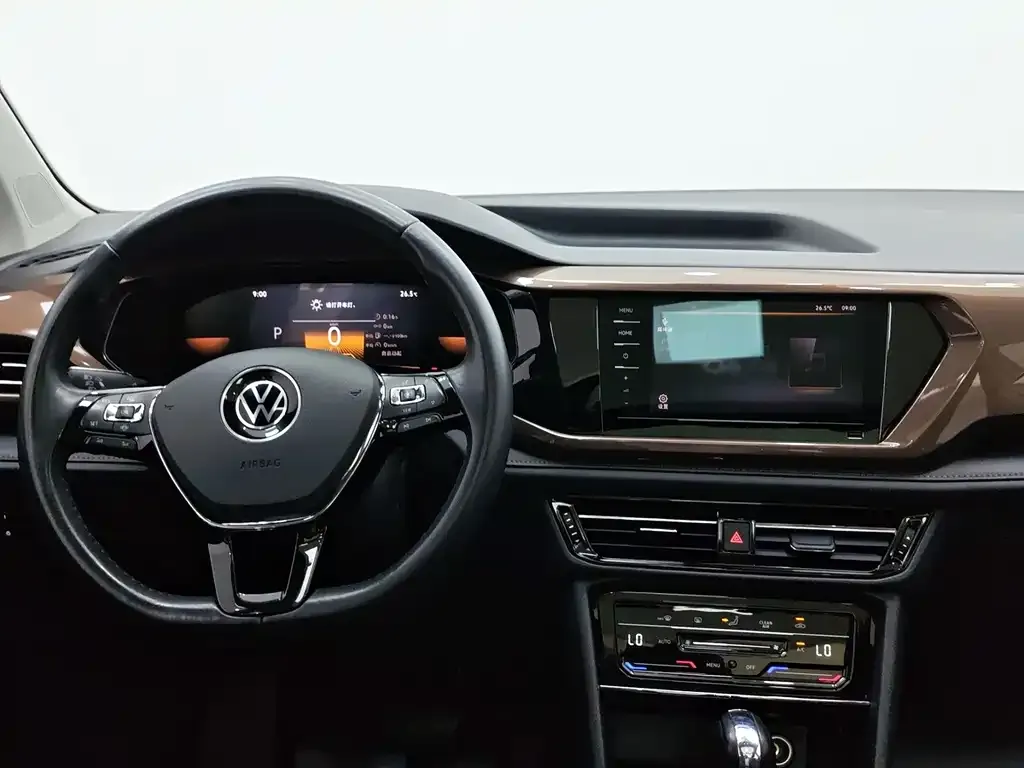 Volkswagen Tharu — фото 7