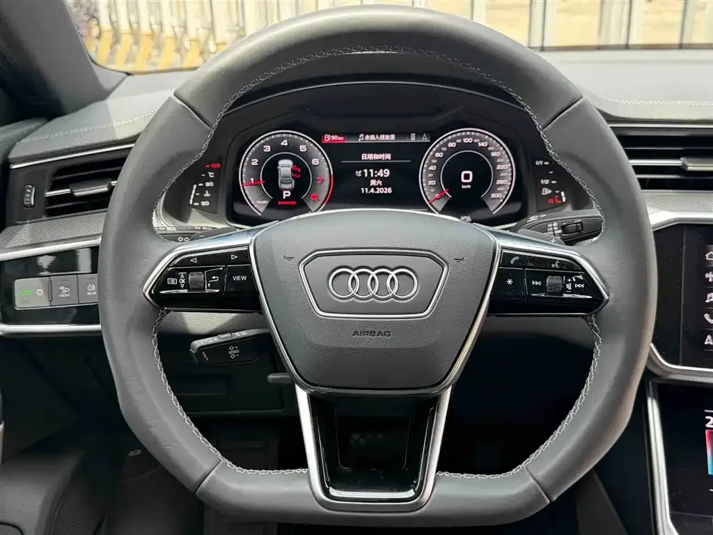 Audi A7L — фото 2