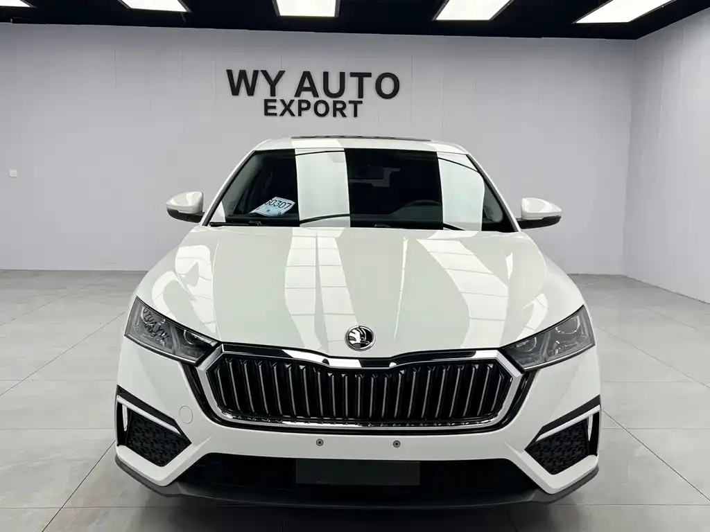 Skoda Octavia — фото 3