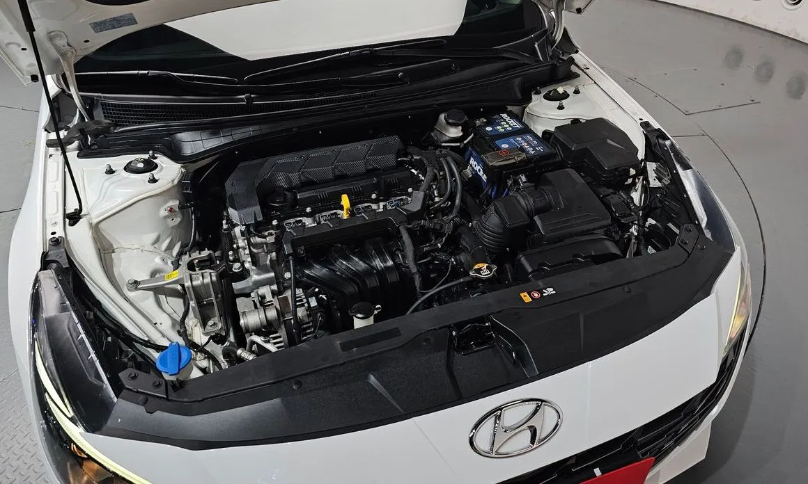 Hyundai AVANTE — фото 9