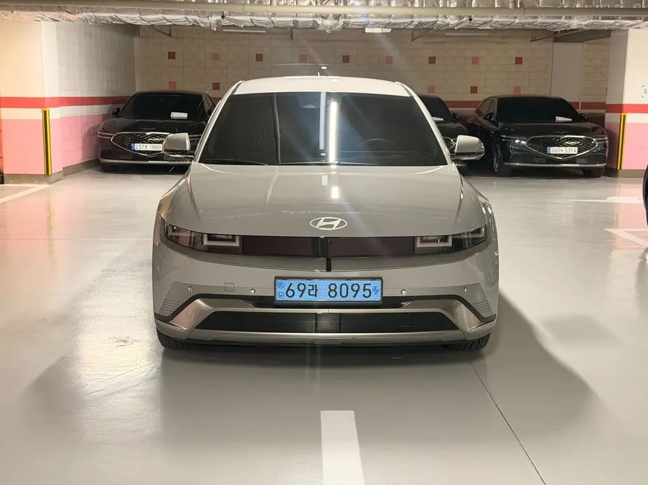 Hyundai Ioniq5 — фото 1