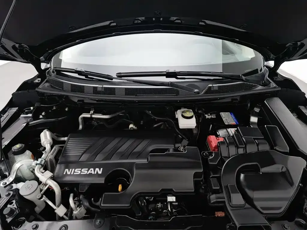 Nissan Qashqai — фото 10