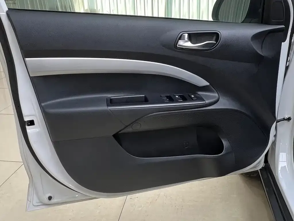Kia KX1 — фото 2