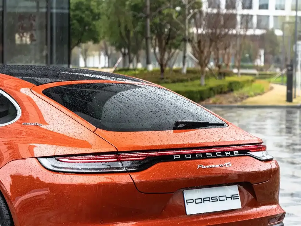 Porsche Panamera — фото 9