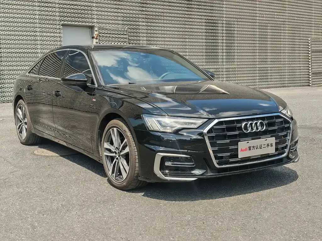 Audi A6L — фото 7