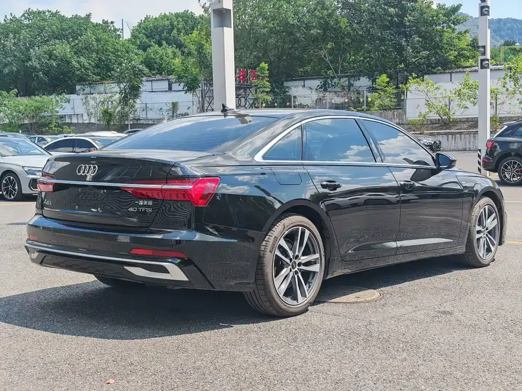 Audi A6L — фото 4