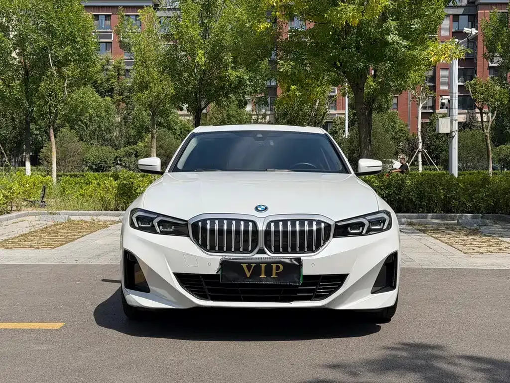 BMW i3 — фото 1