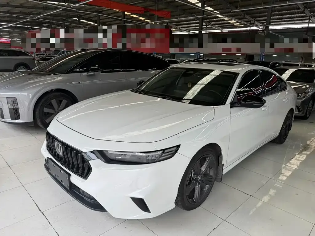 Honda Inspire — фото 1