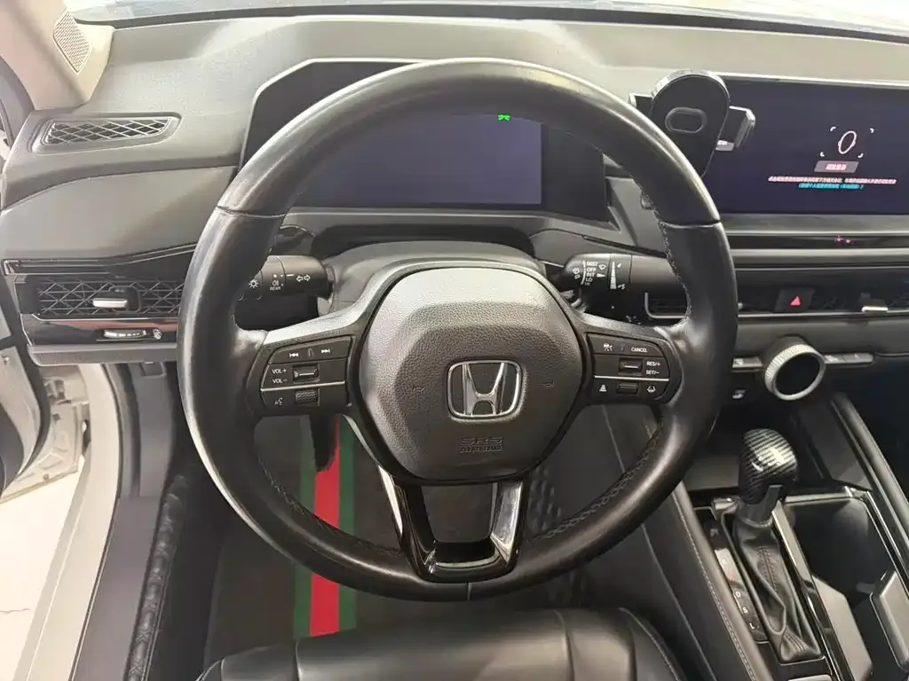 Honda Inspire — фото 6