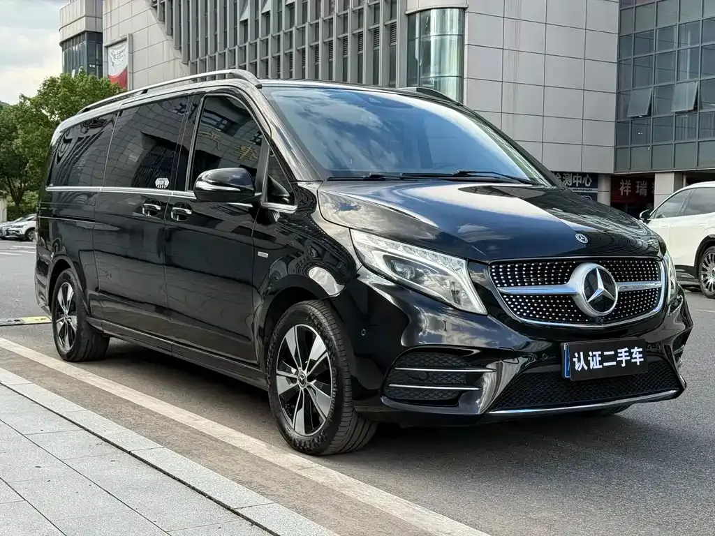 Mercedes-Benz V-Class — фото 3