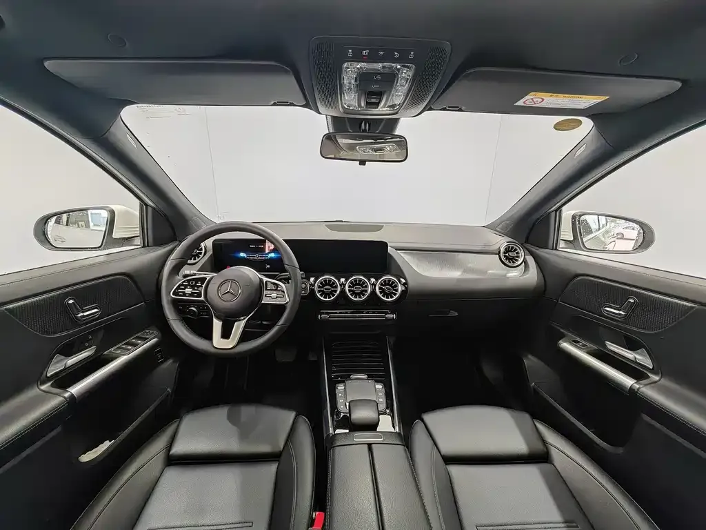 Mercedes-Benz GLA — фото 2
