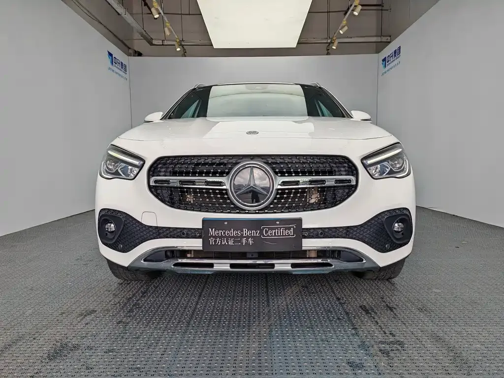 Mercedes-Benz GLA — фото 6