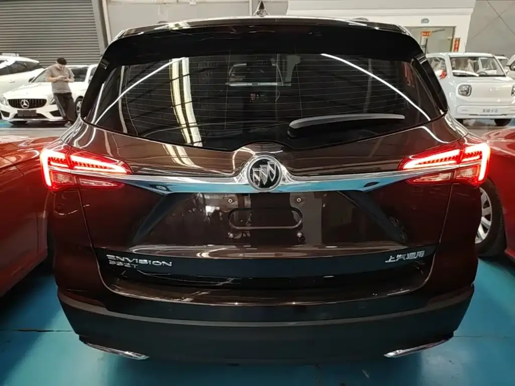 Buick Envision Plus — фото 7