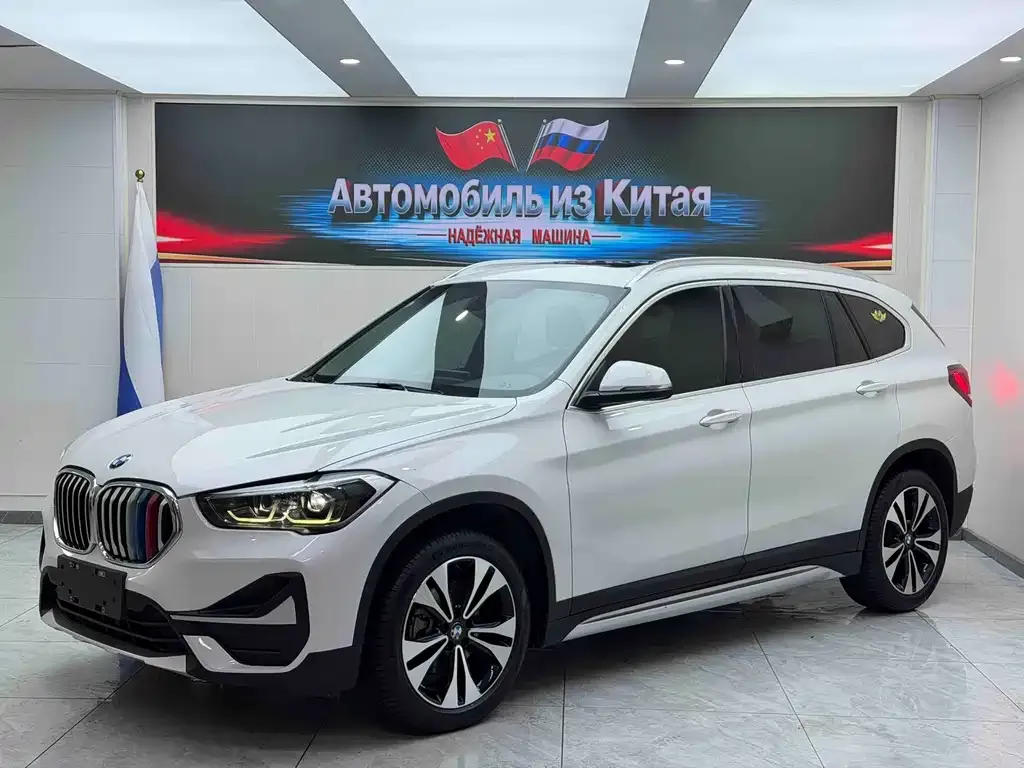 BMW X1 — фото 1