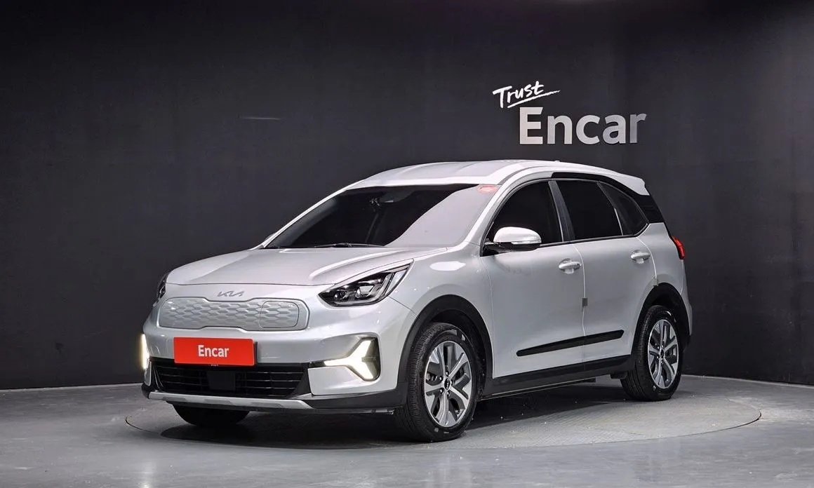 Kia Niro — фото 1