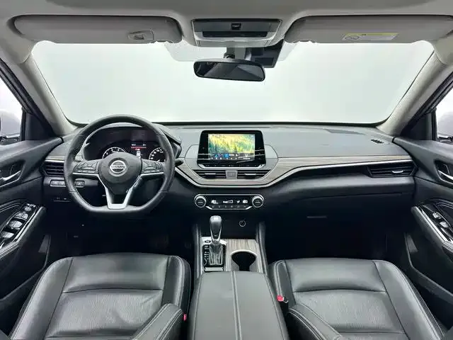 Nissan Teana — фото 2