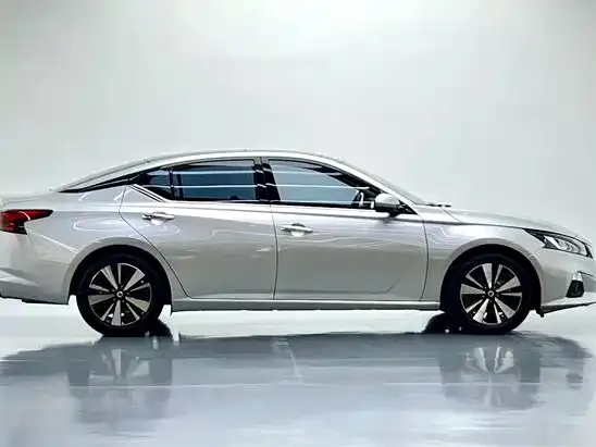 Nissan Teana — фото 8