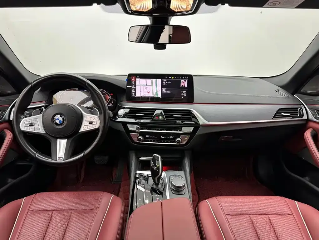 BMW 5 Series — фото 5