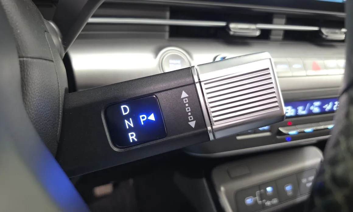 Hyundai Kona — фото 9