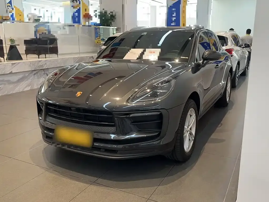 Porsche Macan — фото 1