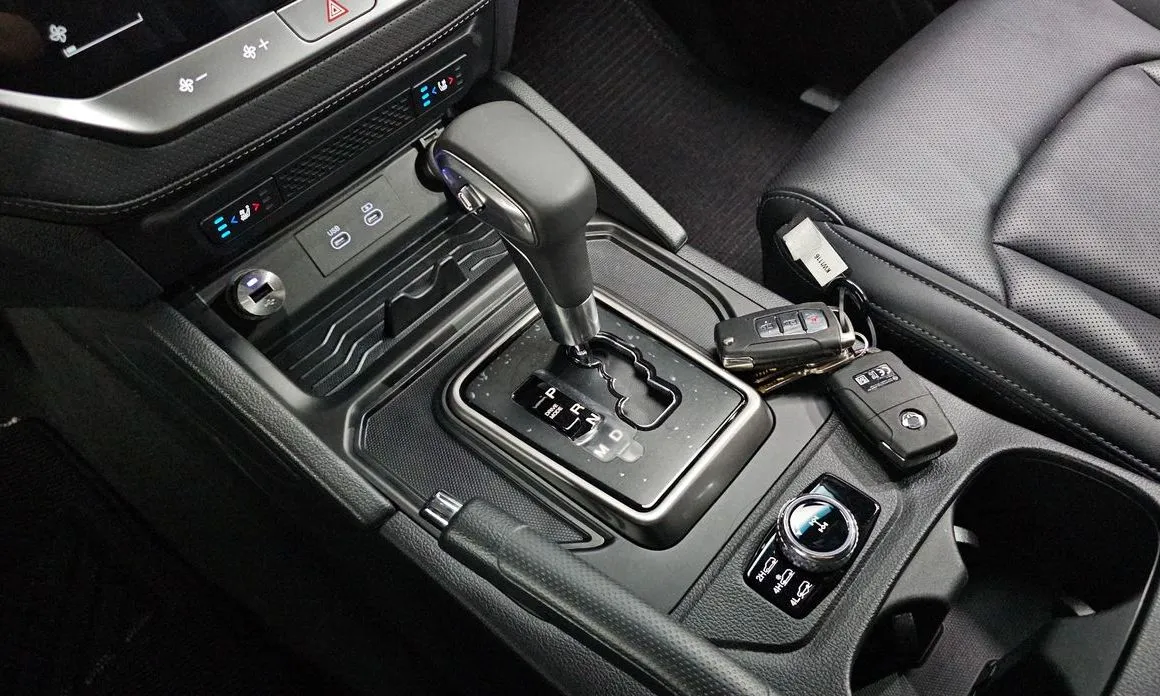 KG Mobility (Ssangyong) Rexton — фото 8