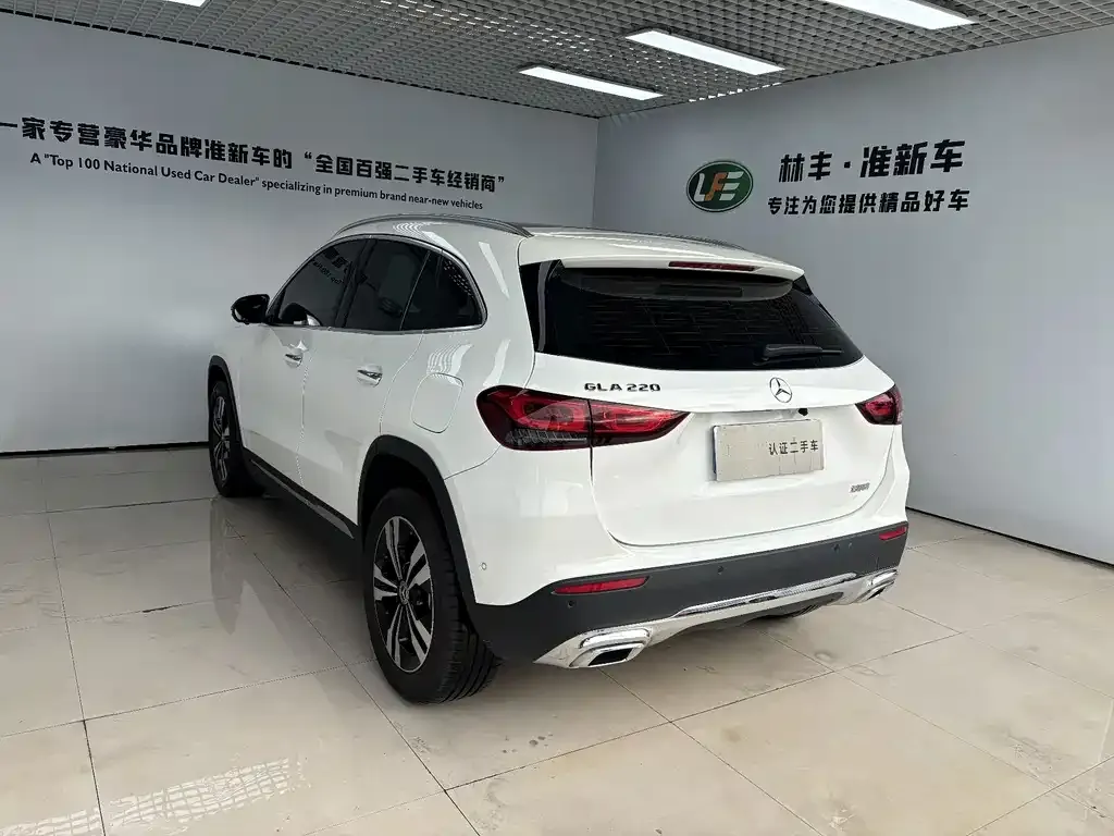 Mercedes-Benz GLA — фото 8