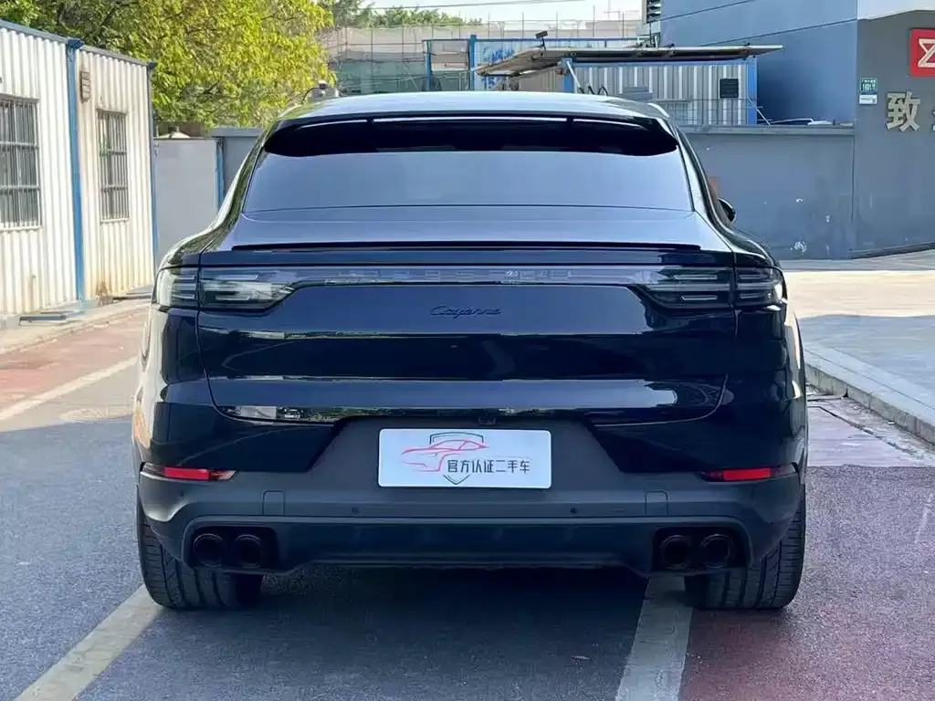 Porsche Cayenne — фото 4