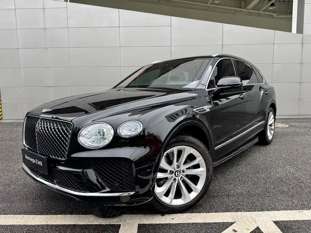 Bentley Bentayga — фото 1