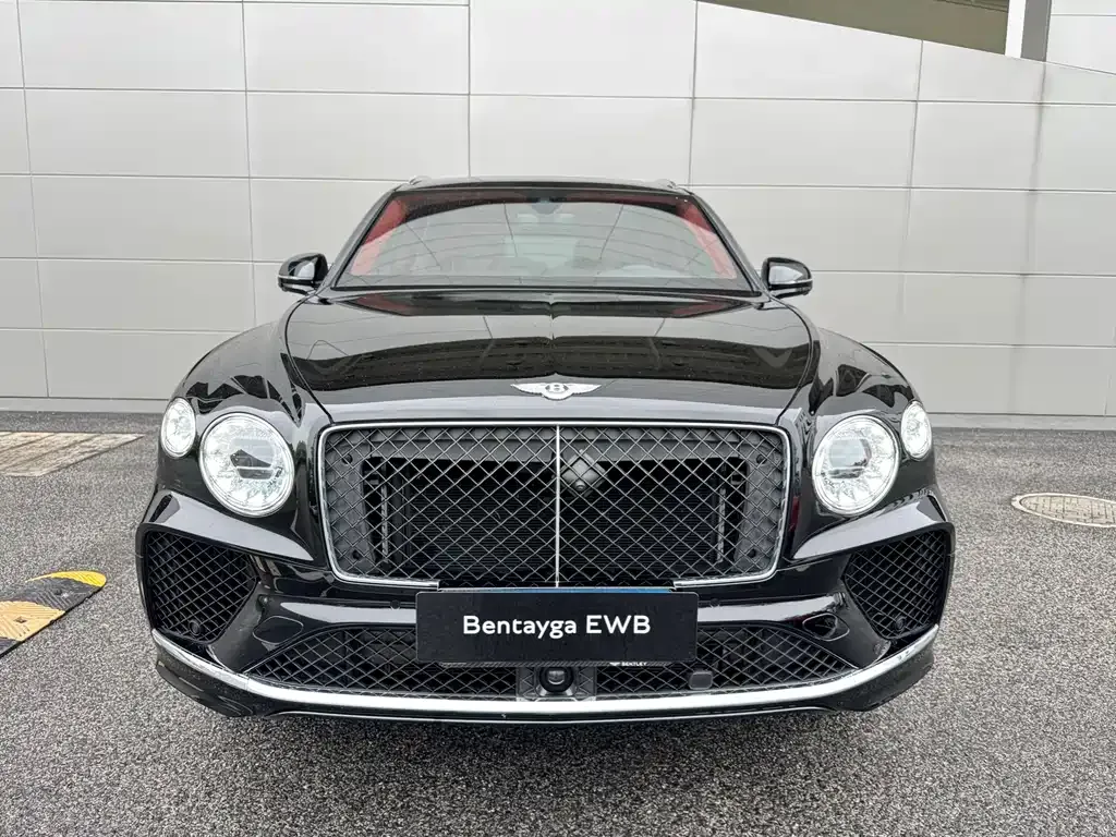 Bentley Bentayga — фото 7