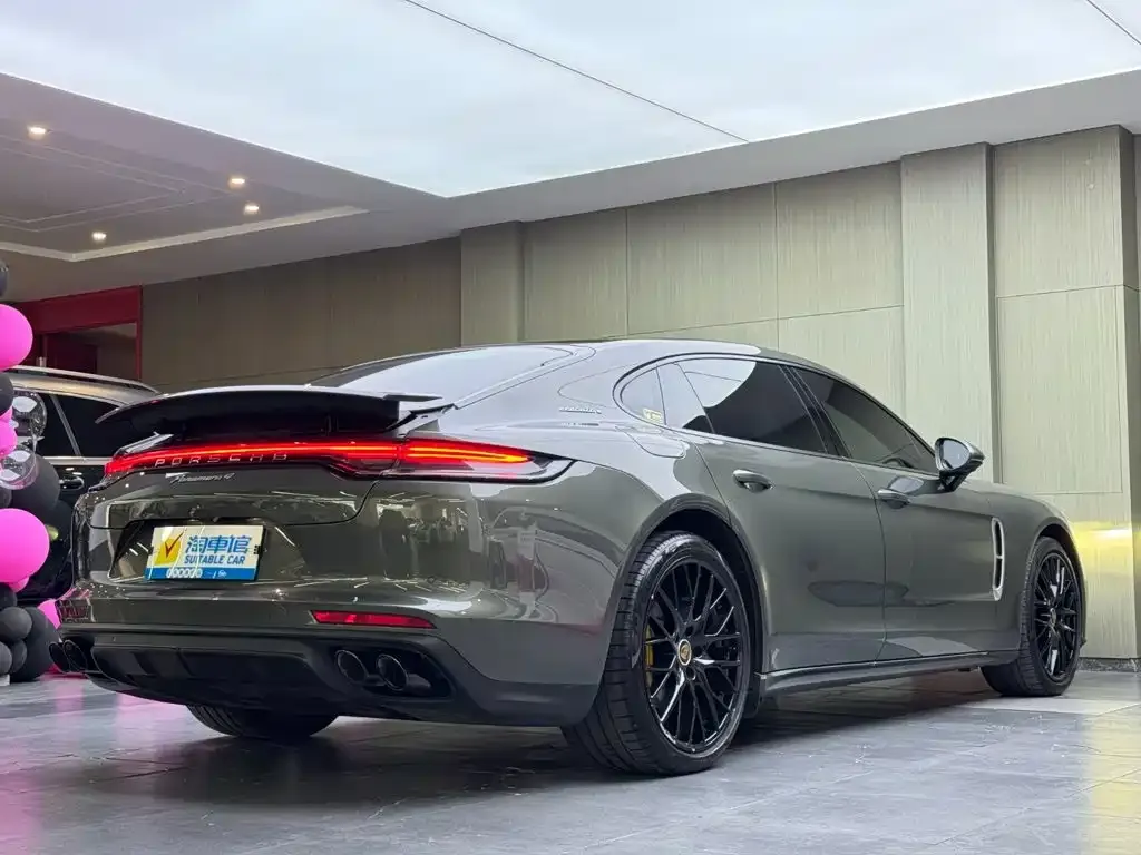 Porsche Panamera — фото 10