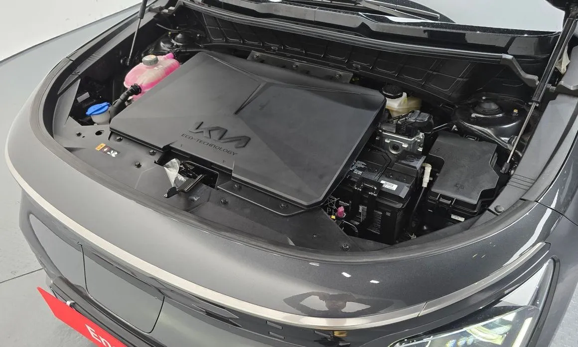 Kia Niro — фото 10