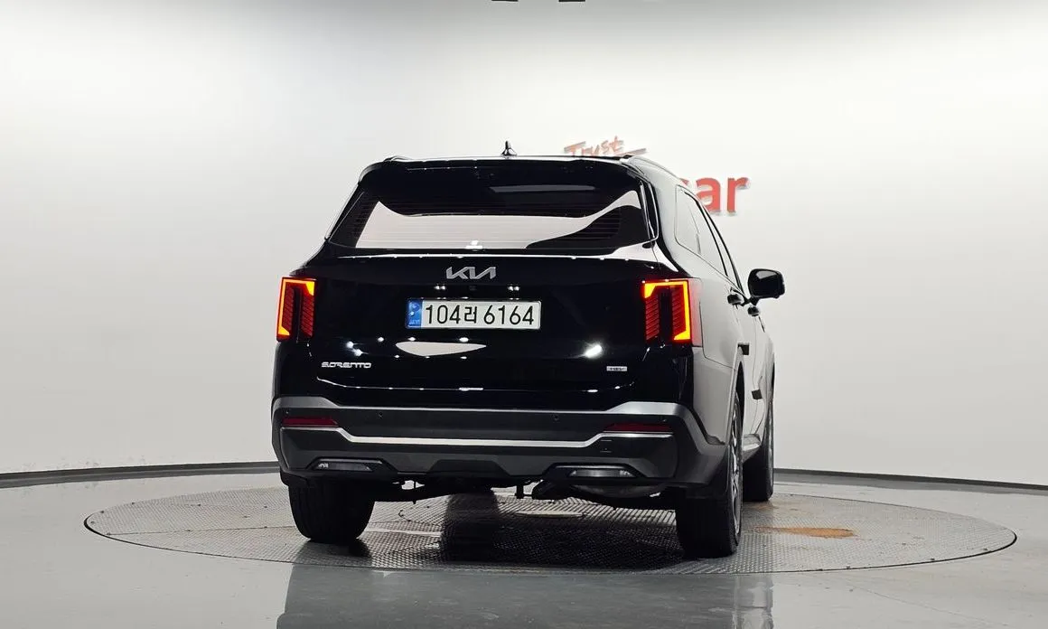 Kia Sorento — фото 4