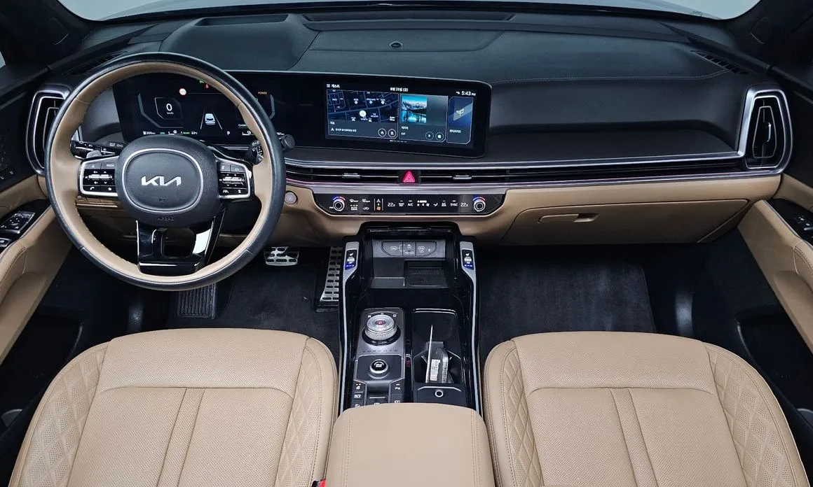 Kia Sorento — фото 9