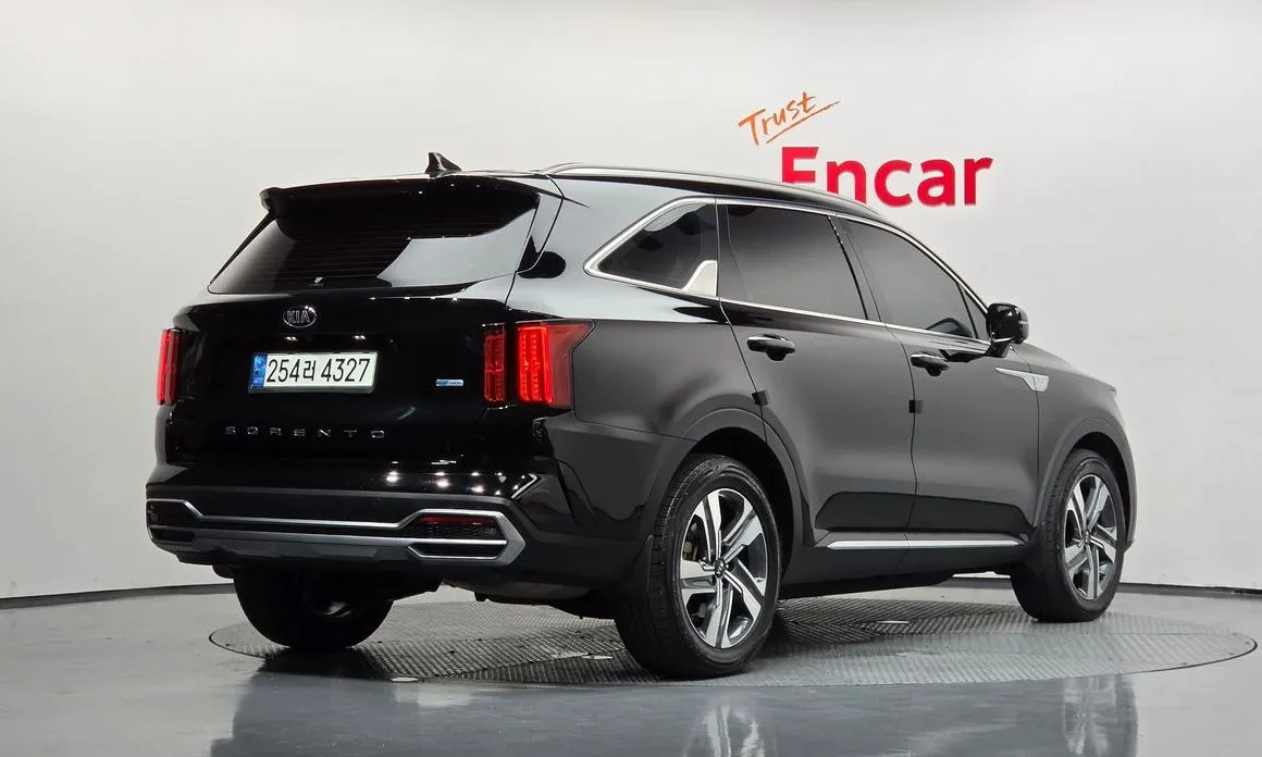 Kia Sorento — фото 5