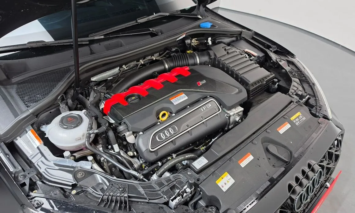 Audi RS3 — фото 10