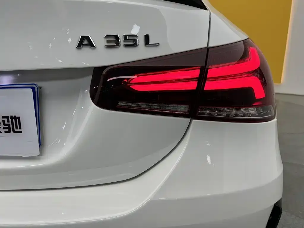Mercedes-Benz A-Class AMG — фото 8