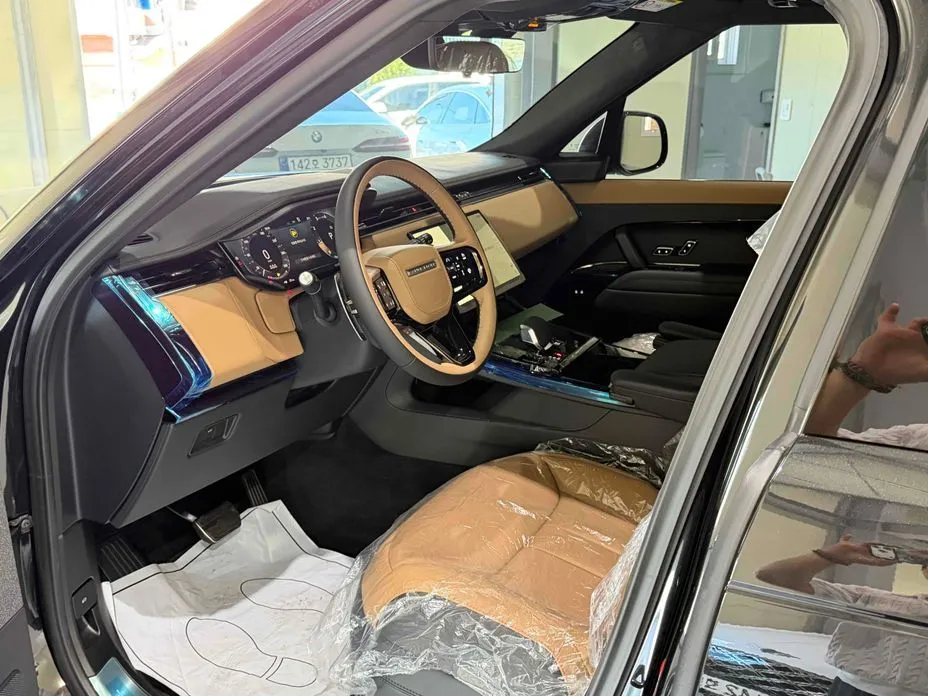 Land Rover Range Rover Sport — фото 10