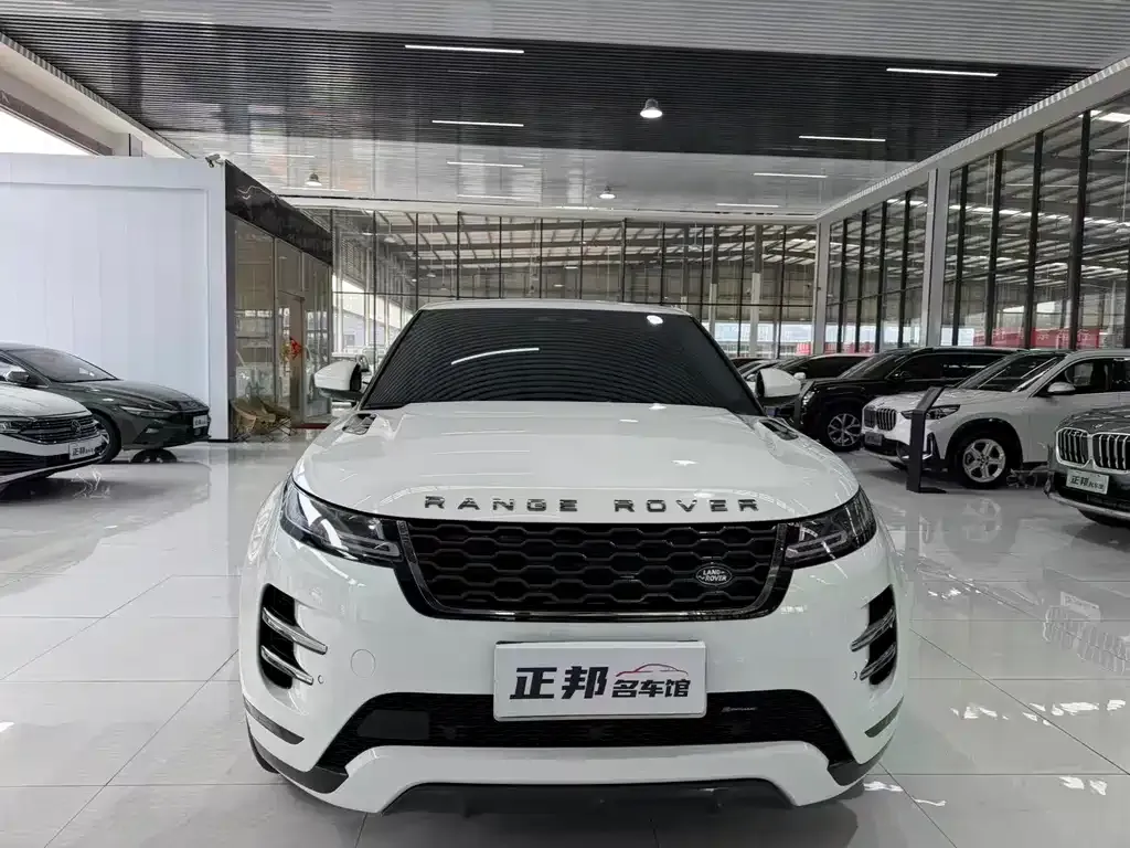 Land Rover Evoque — фото 1