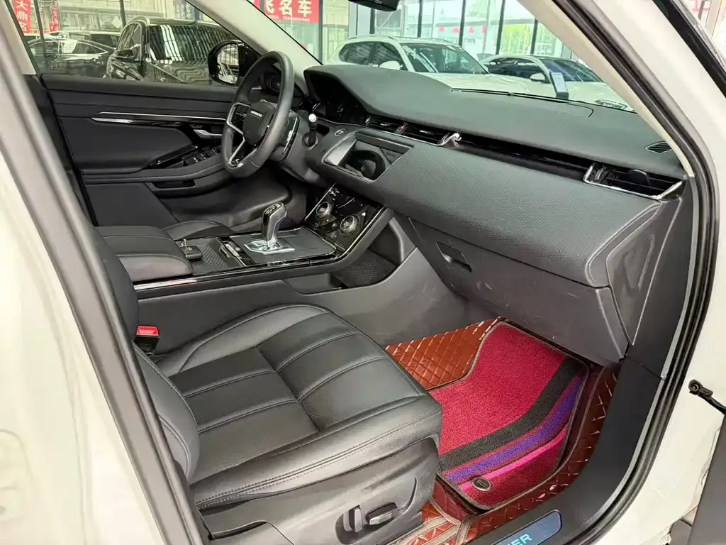 Land Rover Evoque — фото 4
