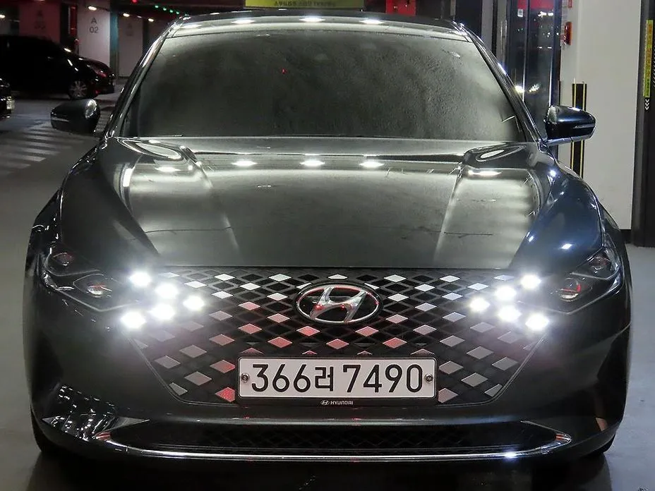 Hyundai Grandeur — фото 1