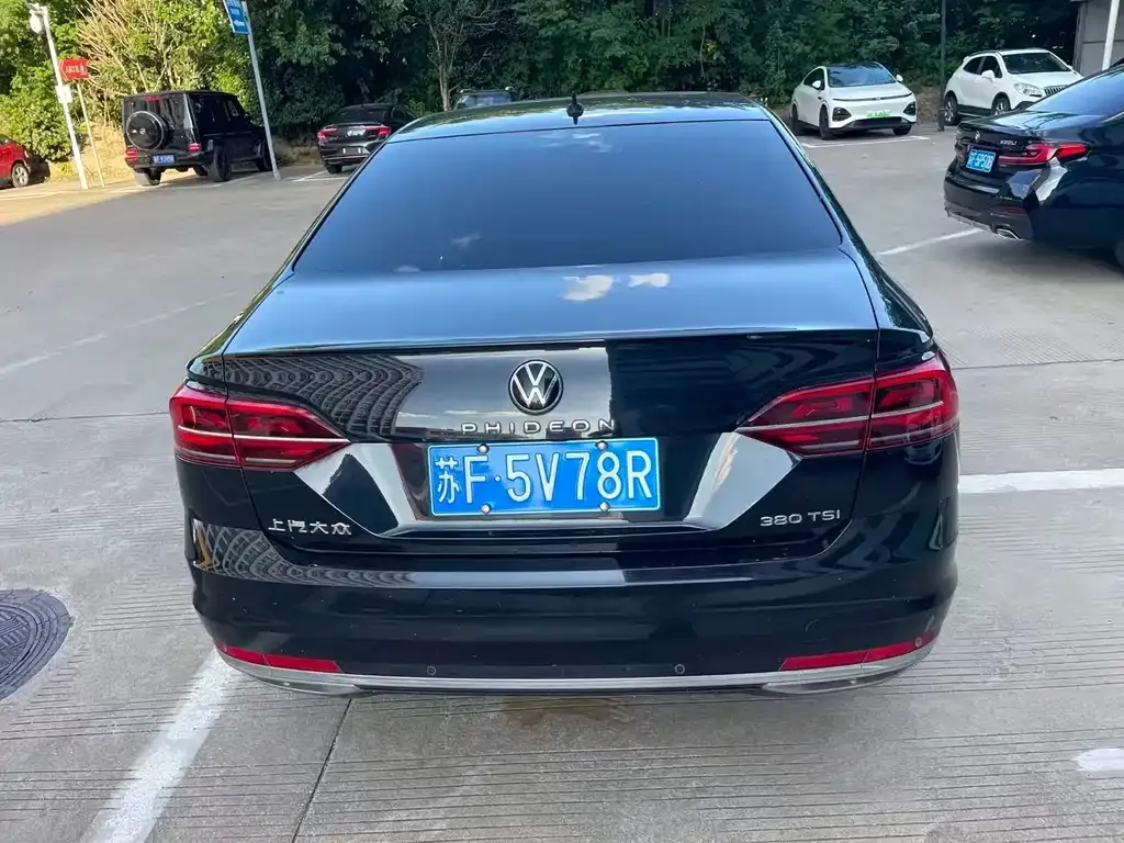Volkswagen Phideon — фото 2