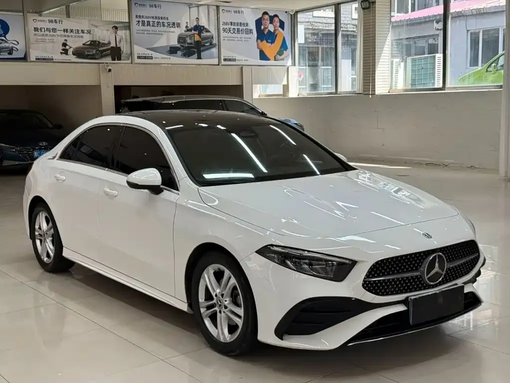 Mercedes-Benz A-Class — фото 6