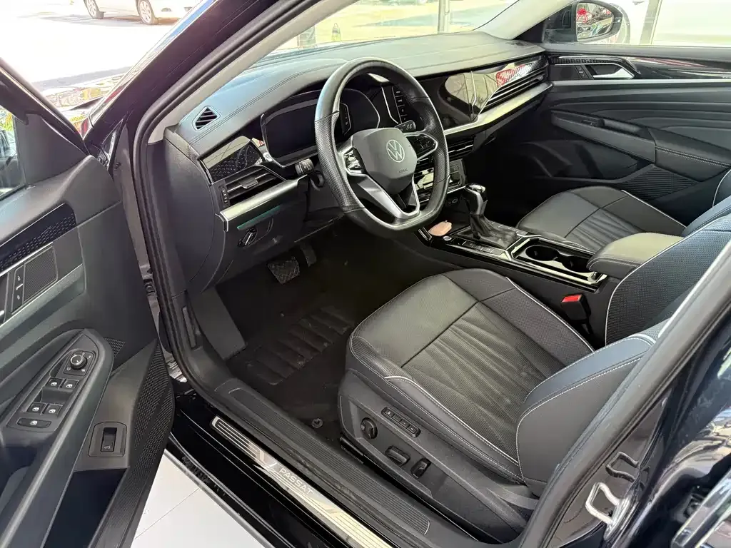 Volkswagen Passat — фото 7