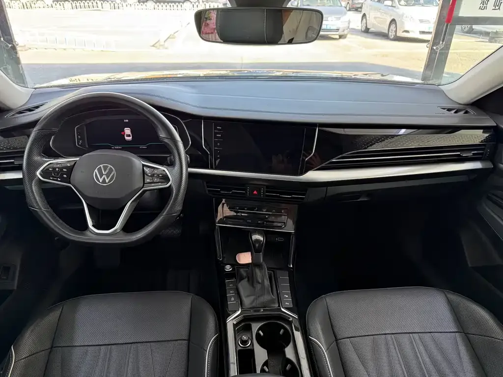 Volkswagen Passat — фото 2