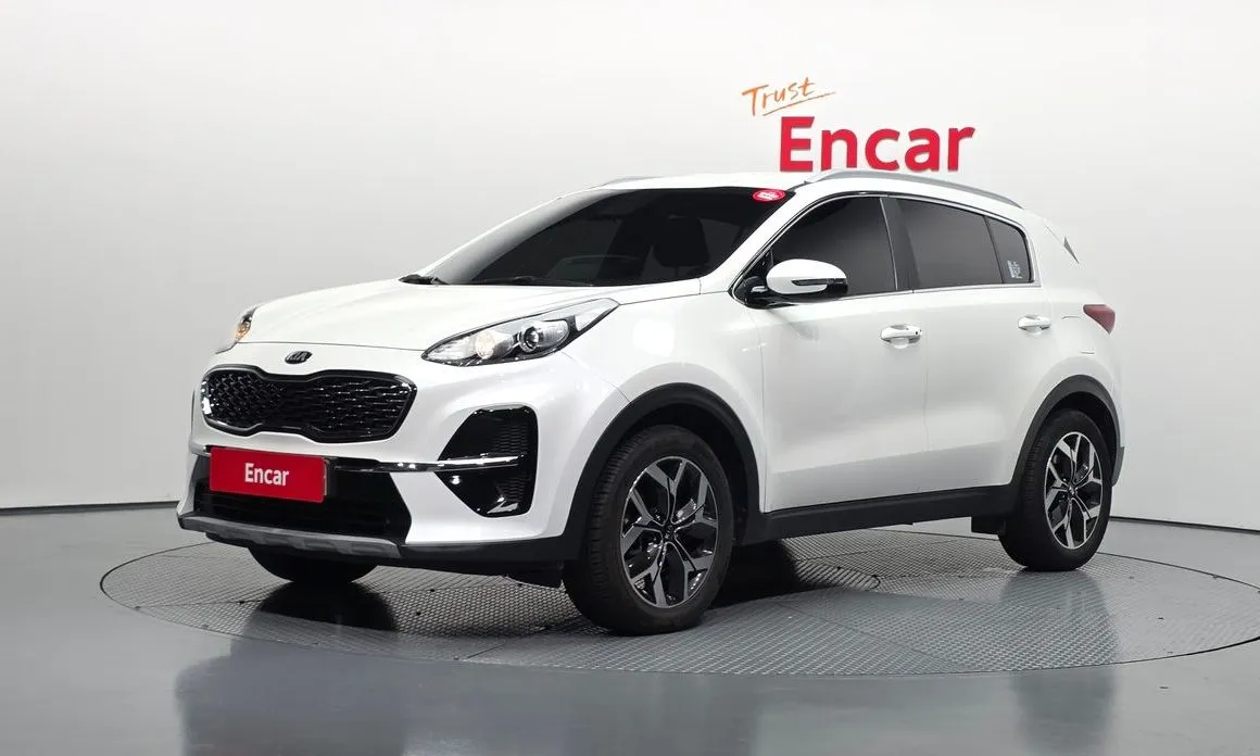 Kia Sportage — фото 1
