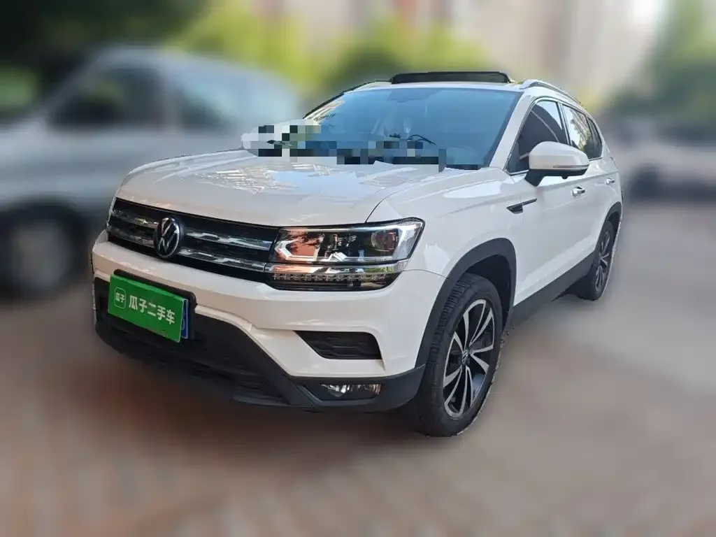 Volkswagen Tharu — фото 1