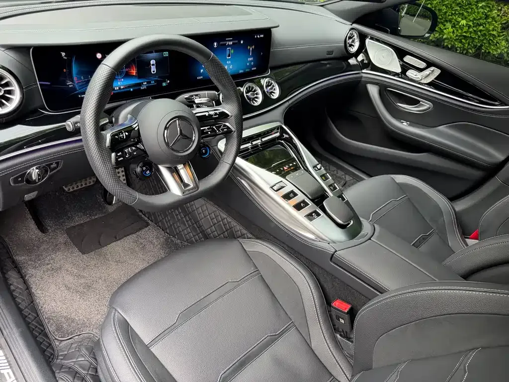 Mercedes-Benz AMG GT — фото 7