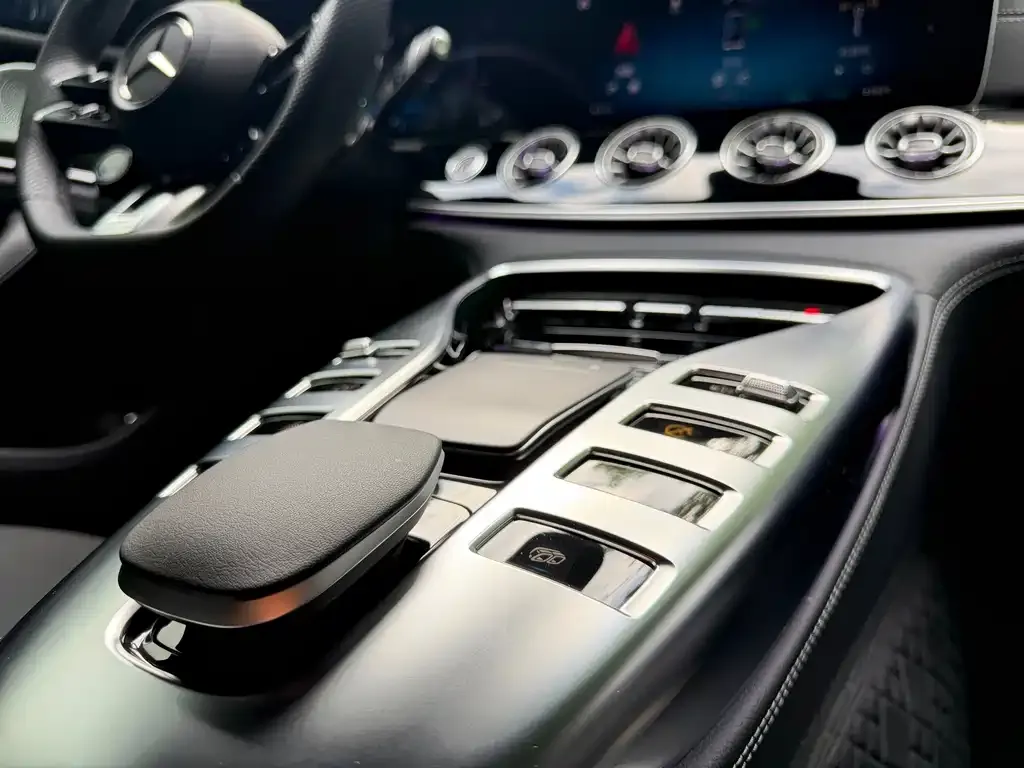 Mercedes-Benz AMG GT — фото 2